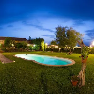 https://finca-el-cotillo-linares-jaen.es-andalucia.com